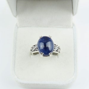 Sterling silver, Blue sapphire, Gemstone ring