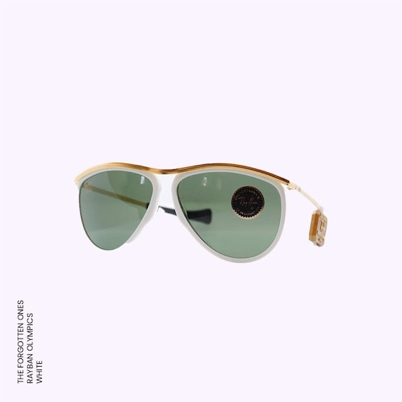Original Vintage RAY-BAN Sunglasses From the 1992 Barcelona  display picture 2