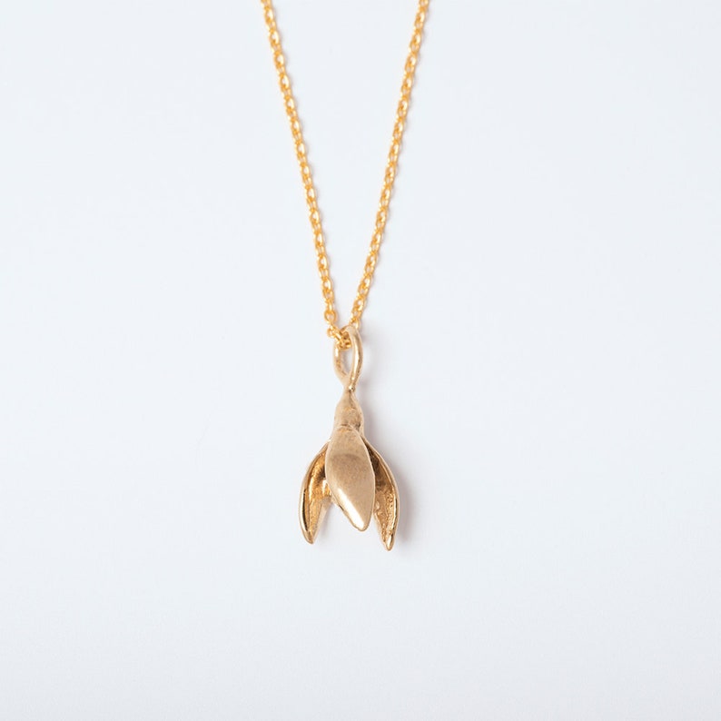 Snowdrop Necklace 18ct Gold Vermeil, Nature Lovers, Mothers day Gift, Gifts for her image 1