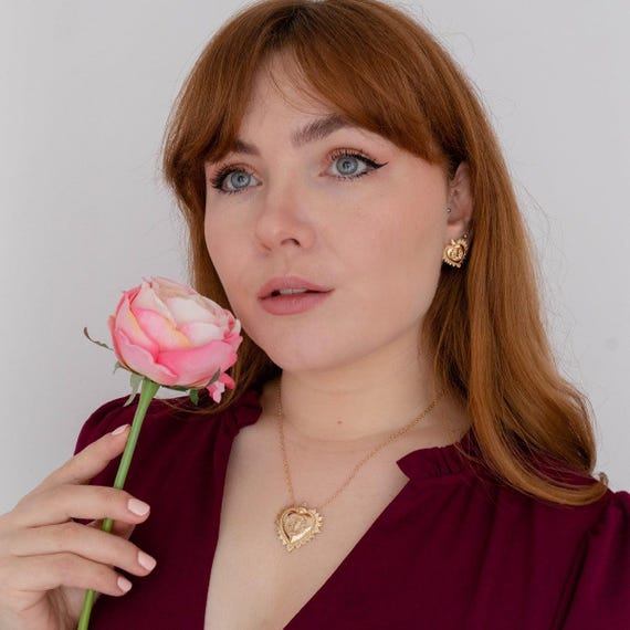 Frida Kahlo Gold Heart Necklace – 18ct Gold Vermeil Sacred Heart