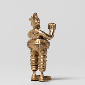 Wallace Bronze Figurine – Techno Trousers Collectable – Aardman Gift – Handmade UK Miniature – Official Wallace & Gromit Art Sculpture image 5