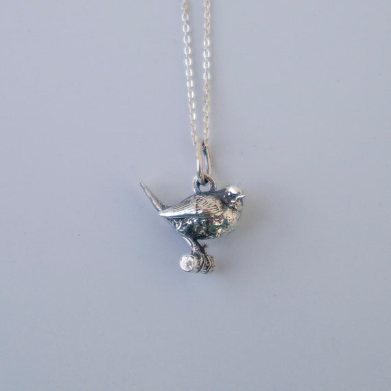 Sterling silver cheap robin necklace