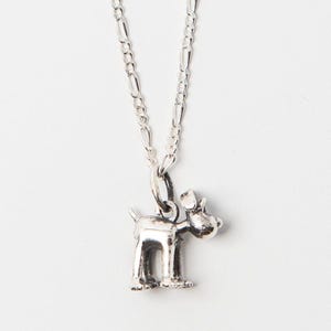 Gromit Halskette – Handgemachter Sterlingsilberschmuck – Offizielles Aardman-Geschenk – UK Wallace & Gromit Sammlerstück – Geschenk für Zeichentrickfans