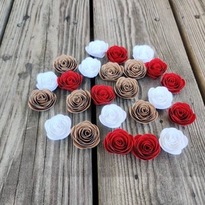 25 RED, GOLD & WHITE Paper Flowers.Rolled Paper Flowers.Loose Flowers.Party Decorations. Wedding Table Decor. Table Scatter. Small Flowers.
