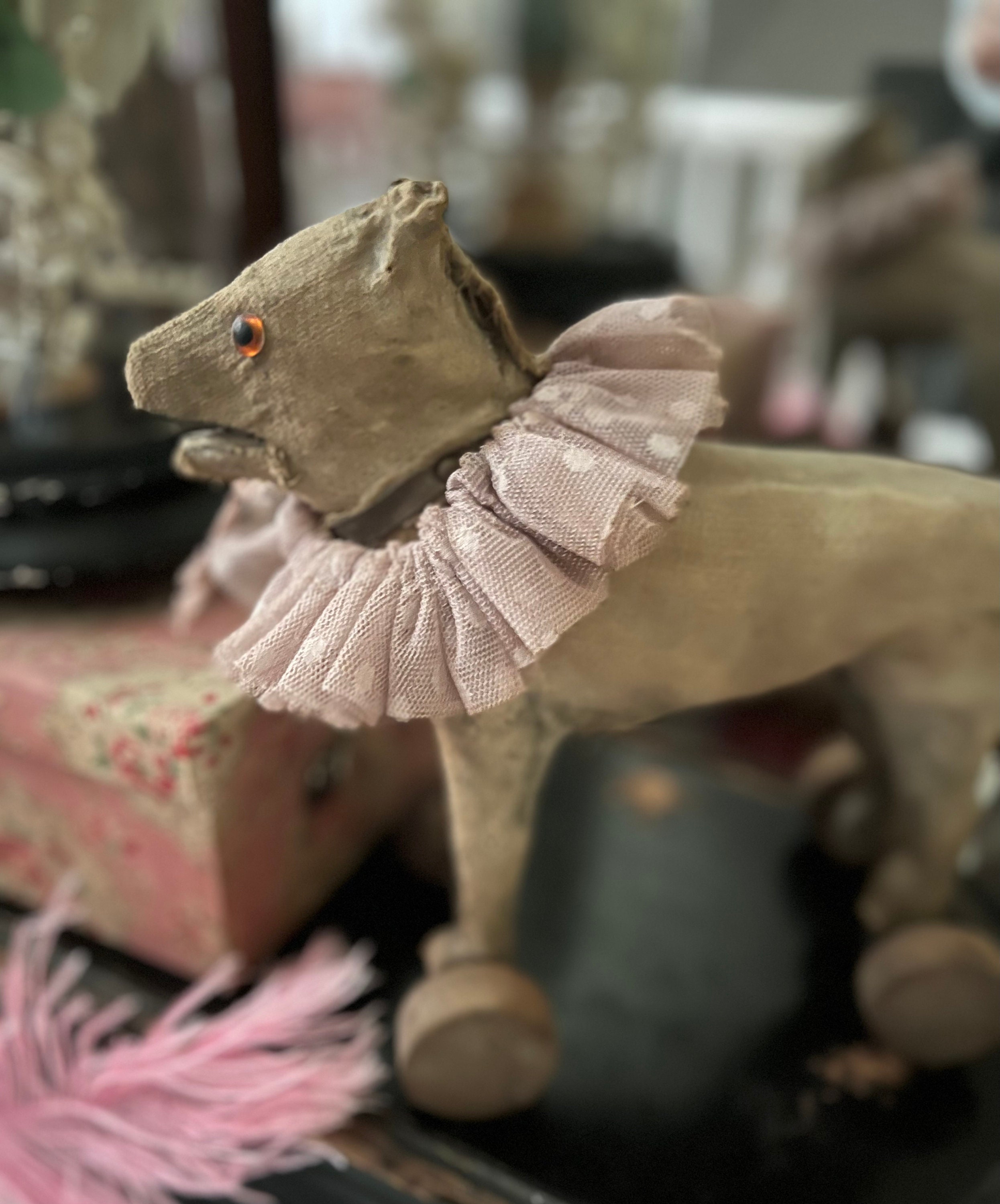 Sugarsweet Very Old Dog on Wheels Pull-along Toy, Brocante, 1910 - Etsy