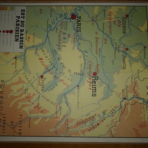 Carte de GÉOGRAPHIE - Affiche scolaire double face d'école Française. Est du bassin parisien - La Loire moyenne edition rossignol