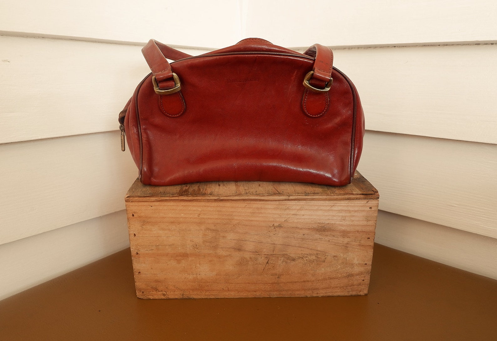 russell and bromley handbag sale