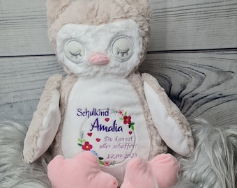 Fabric owl embroidered with name and enrollment date for the start of school