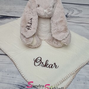 Stoffhase inkl. Kuscheldecke mit Namen bestickt Bild 10