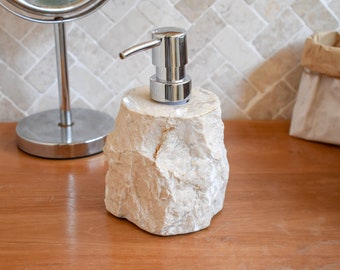 Dispensador de jabón líquido de mármol blanco sólido / Dispensador de jabón de manos de piedra natural / Decoración de mármol del baño / Bomba de bronce o plata del soporte del jabón