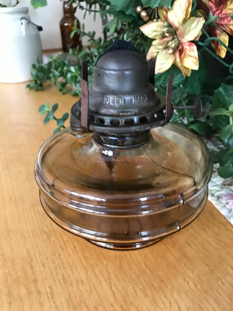 Vintage Oil Lamp With Brass Queen Mary Burner Etsy