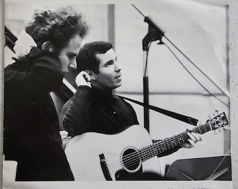 Simon & Garfunkel (e) Seven O'Clock News / Silent Night / A Hazy Shade Of Winter - Reedición británica del disco de vinilo de 7"
