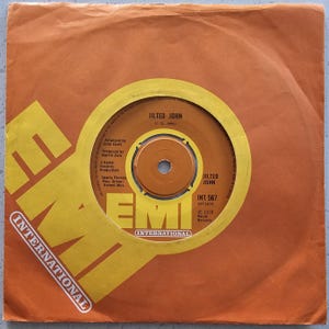 Jilted John - Jilted John / Going Steady - Original 1978 - 7" | Créez une fantastique collection de disques vinyle | Livraison GRATUITE au Royaume-Uni
