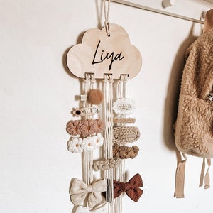 Personalized wooden hair clip holder "cloud" with name