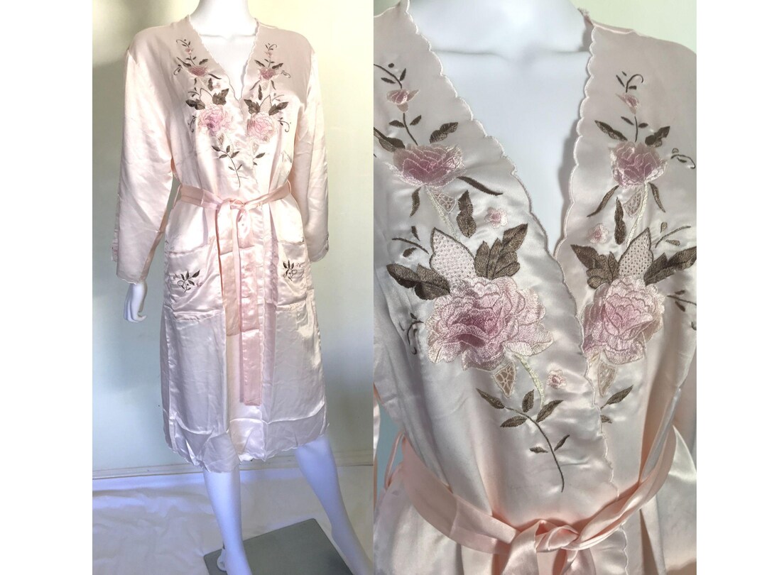 Pink Robe Hanging Vintage Hang Yan Pale Pink Silk Satin Embroidered Dressing Gown Robe ...