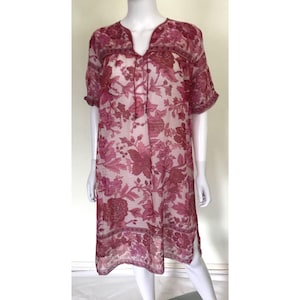 Robe indienne en gaze de coton fleurie vintage | M L | Fil à rayures métalliques | Rouge