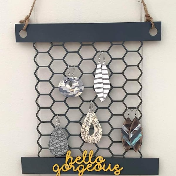 Hello Gorgeous Chicken Wire Jewelry Wall Hanger | Earring Holder SVG | laser cut file