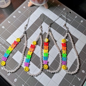 Happy Day Y2K Beaded Rainbow Butterflies & Smiley Face Pearl Lanyard Phone Strap for iPhone and Android