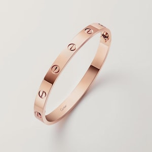 100% Authentic Cartier Love Classic Model 18K 750 Rose Gold Bracelet Size 17