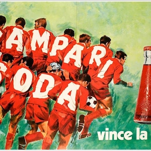 Campari Soda Pijoan c1970 Soccer Foot Poster originale di bevande vintage