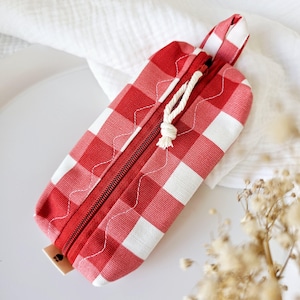 Kleine Federmappe • genähtes Täschchen • Stiftetasche • Makeup Bag • karo Tasche • süße Federmappe • Geschenk für Mama Schwester Tochter Oma