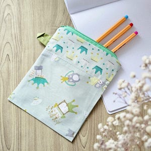 Astuccio per bambini - sottile astuccio verde con motivo animali, borsa fatta a mano, cotone, grazioso astuccio, regalo per bambini a scuola