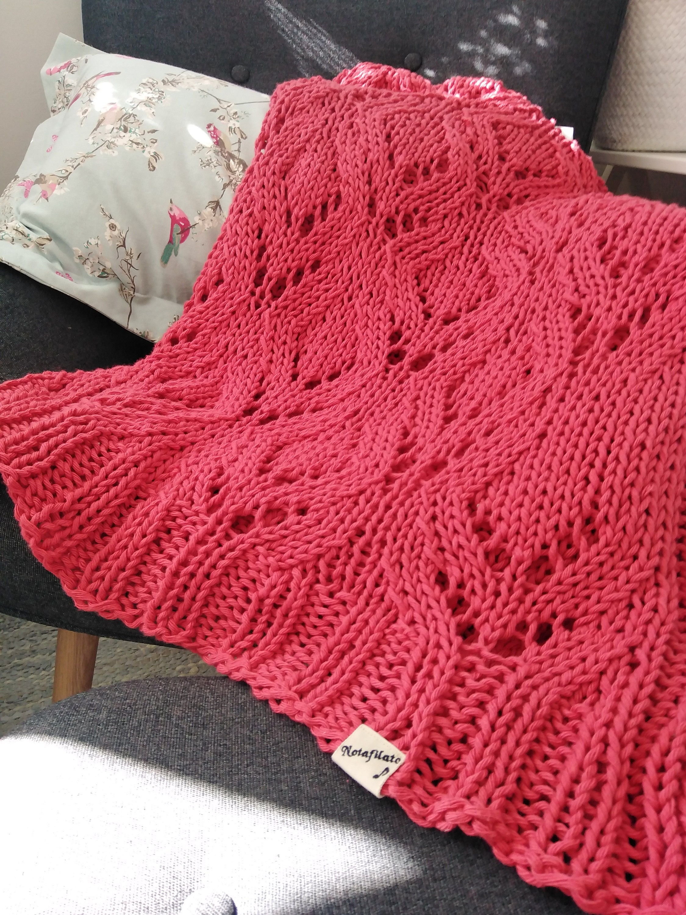 Pink chunky knit blanket Hand knit afghan Summer blanket Cable Etsy