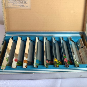 Insolito! 8 segnaposto e supporti a specchio