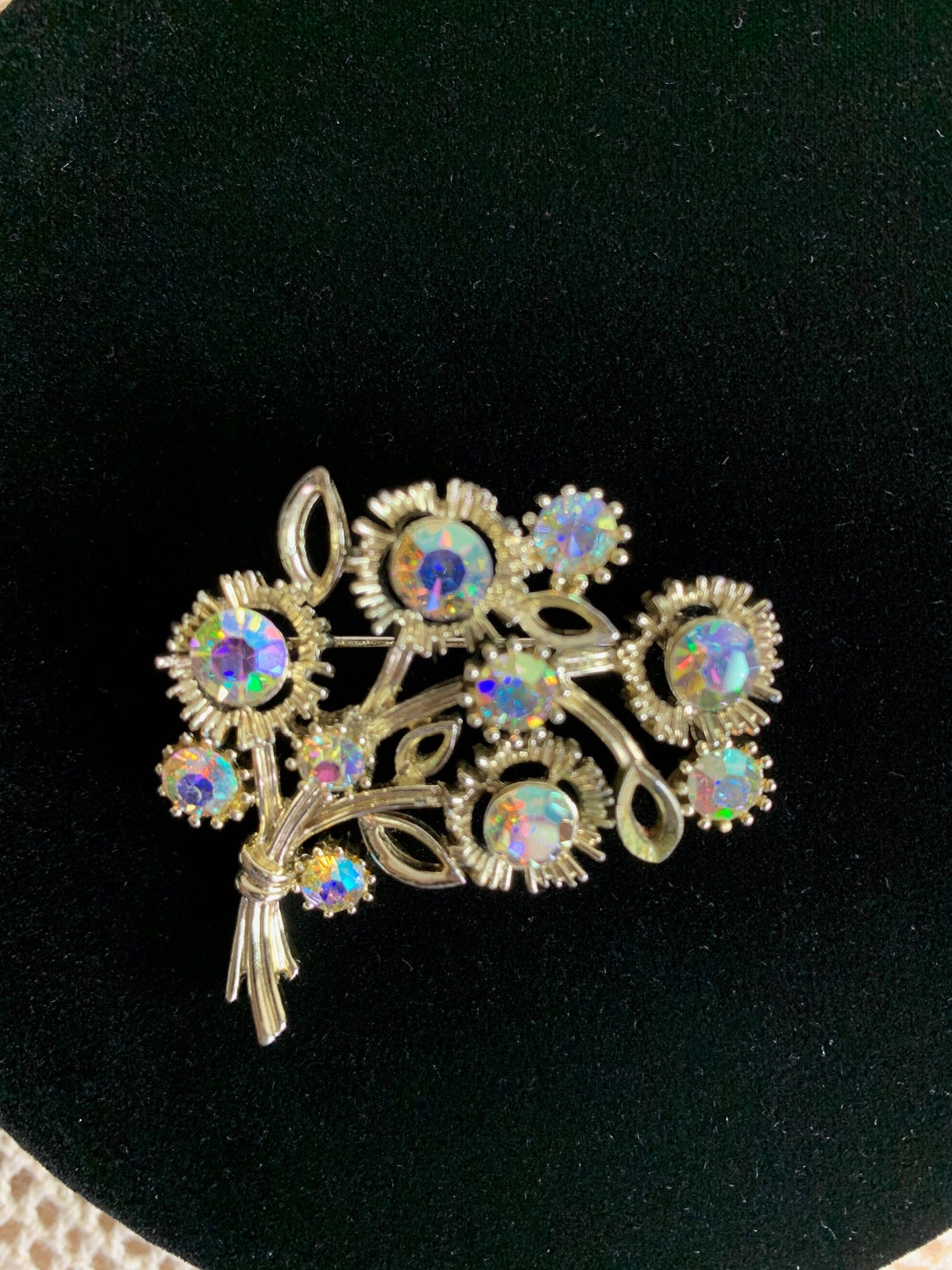 Beautiful Rhinestone Lisner Pin! Silver Tone Setting With 10 ...