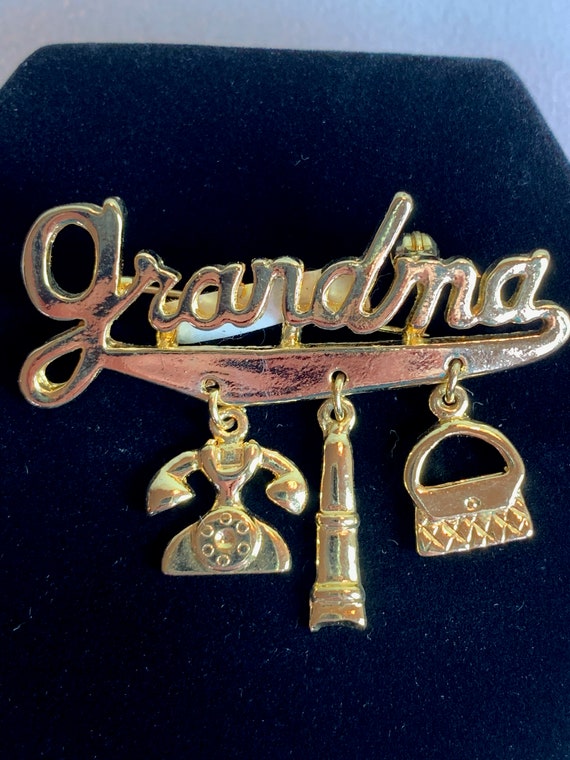GRANDMA Pin with 3 dangling charms!