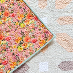 Eyelet Lace Quilt NUR MUSTER PDF Quilt-Anleitung Anleitung herunterladen Baby Decke Queen werfen Blumen Quilt Mädchen-Quilt Mittelschwer Bild 10