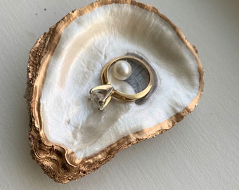 Pearl and Gold Oyster Shell Décor, Ring Dish, Bridal Gift, MOH Bridesmaid, Jewelry holder, nautical, home design decor, engagement present