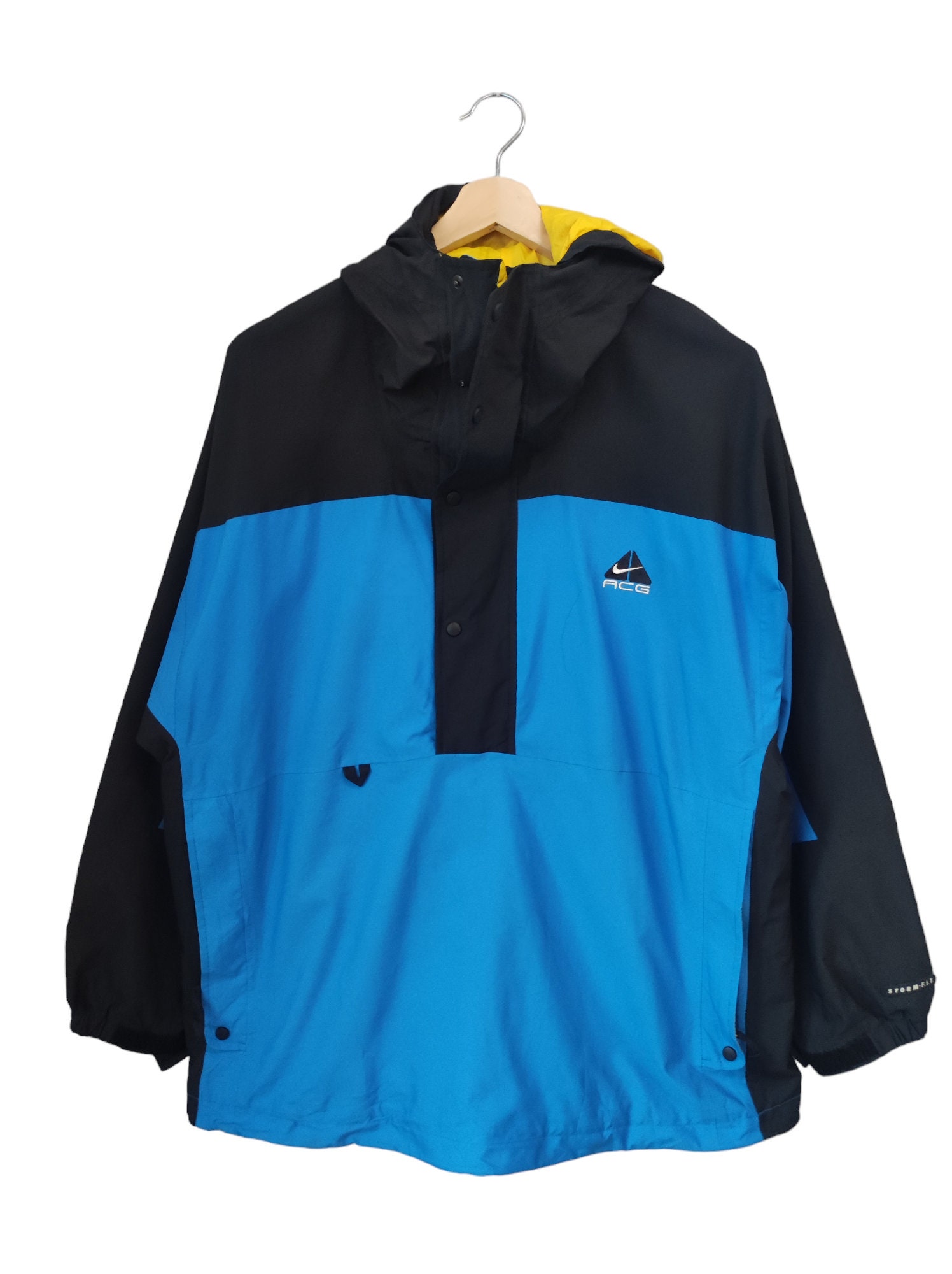Nike ACG Storm-Fit Multi-Pocket Jacket (2000s) – VILIS VINTAGE