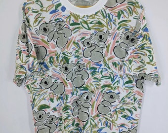 Vintage Ken Done Australia T-shirt: Animals Island Art, 90s Pop