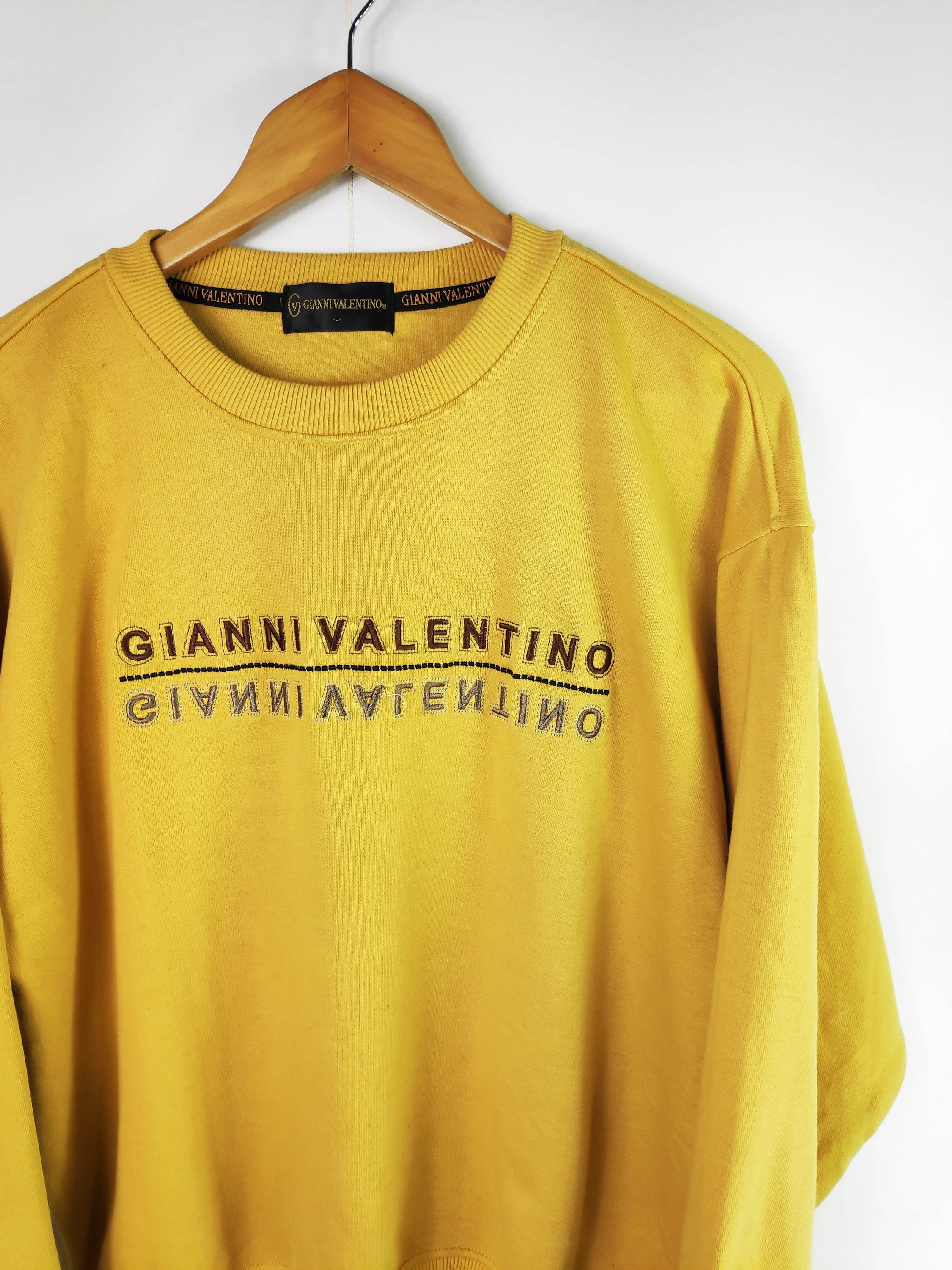 Valentino 90s Retro Vintage Valentino Italia Crew Neck Sweat - Etsy ...