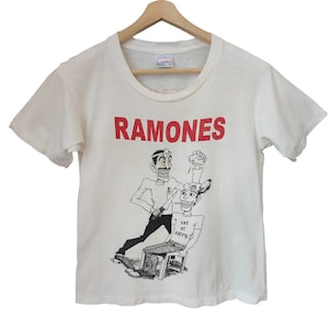 Vintage 90s Ramones Eat At Joey&#39;s Concert Shirt Ramones Labotomy Punk Ramones Concert Tour Vintage 90s T Shirt sz Medium
