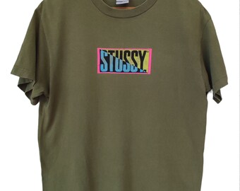 OG Vintage 90s Stussy Old Skool © Stussy Box Logo Stussy Green Ropa de calle Hecho en EE. UU. Mediano