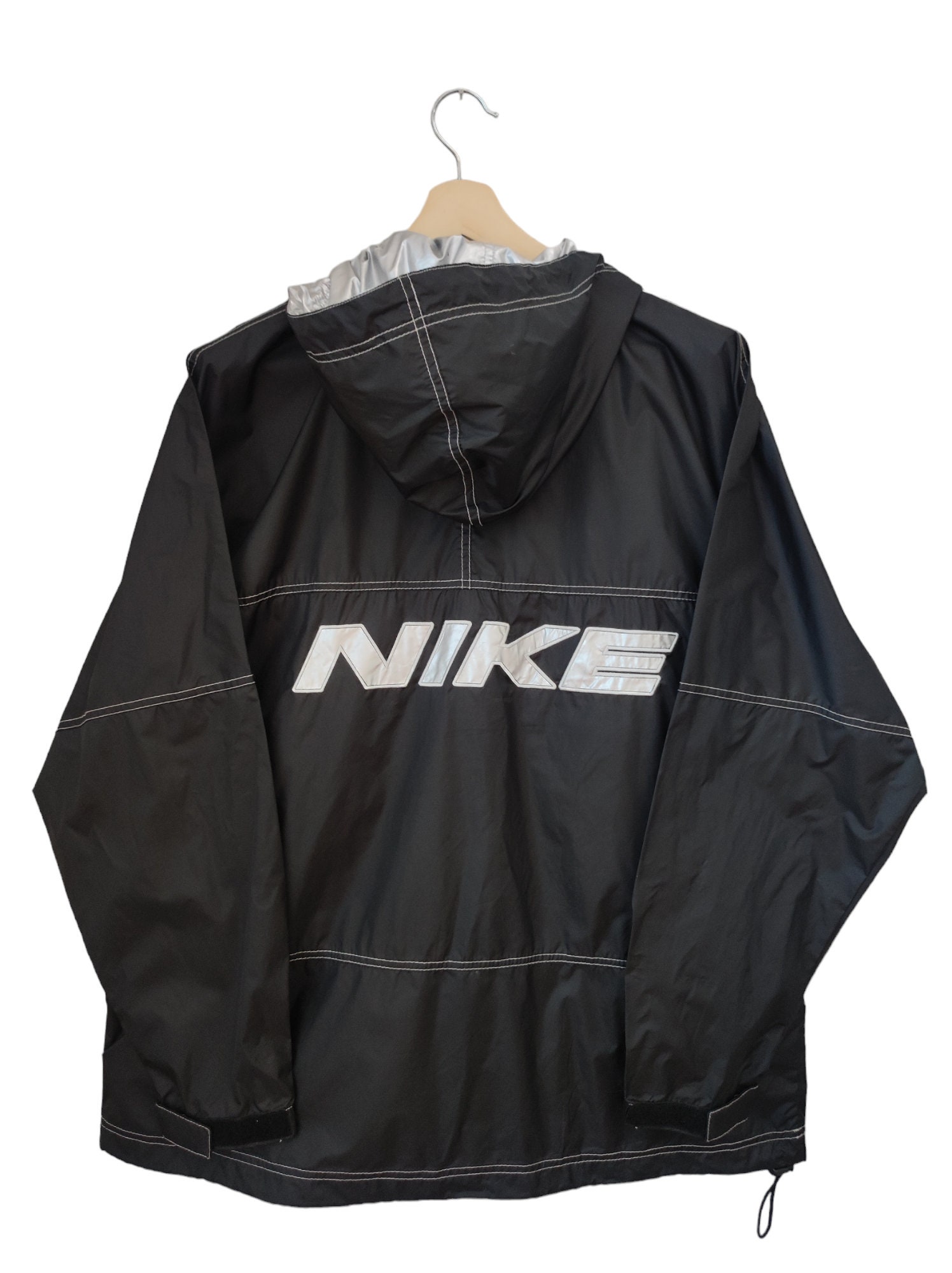 NIKE Block Nike 90s Black Jacket With Silver Lining Nike