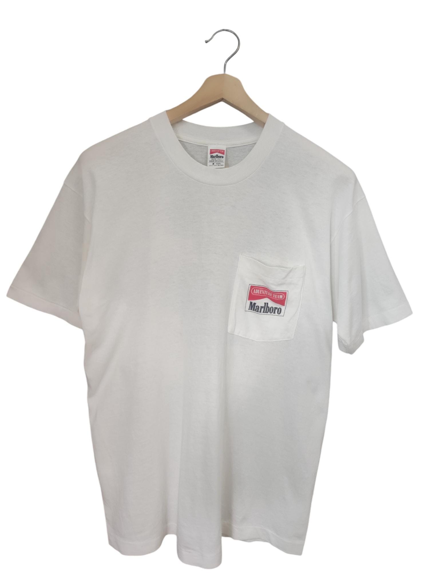 80's 90's Marlboro キーホルダー　Adventure Team 90s Marlboro T Shirt Jeep off Road Adventure Graphic Vintage
