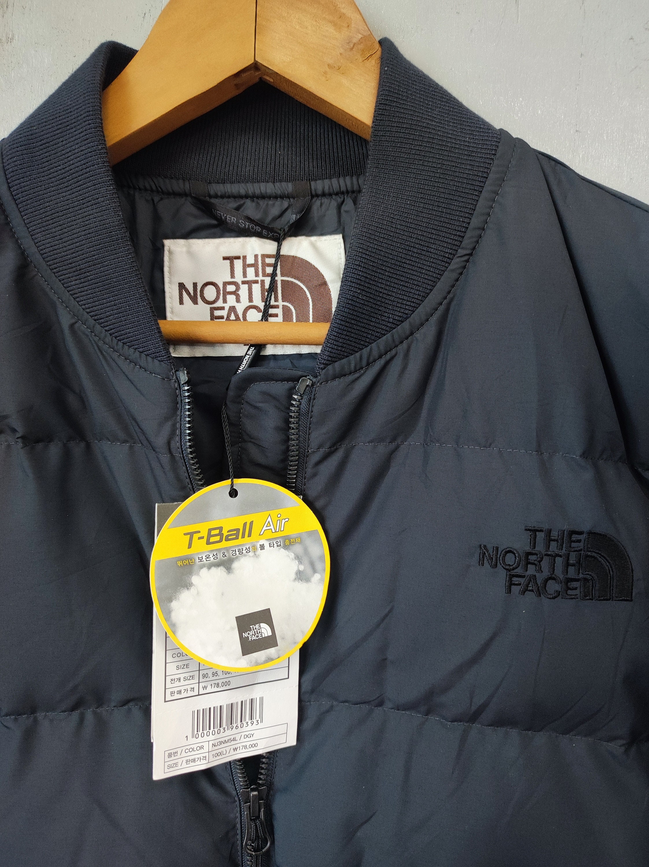 200S the North Face T Ball Airpuffer Jacket Black the North Face 