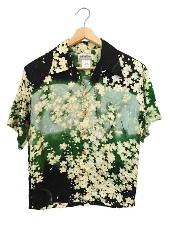 80s Vintage Makana Lei Japan open collar Hawaiian 100%  Silk Shirt Aloha Scenery Japanese moonlit cherry blossom Collection Vintage Small