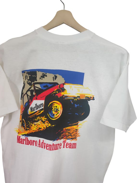 80's 90's Marlboro キーホルダー Adventure Team 90s Marlboro T Shirt Jeep off Road Adventure Graphic Vintage