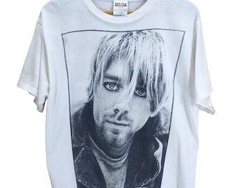 Vintage Nirvana Kurt Cobain Memorial Tour Concert T-shirt  Vintage 90s Cobain Grunge T Shirt music promo 90s fashion the end of music Large
