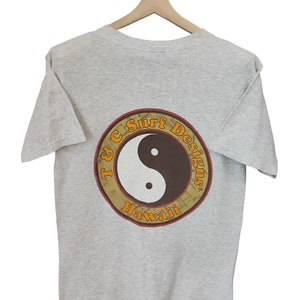 80s Vintage Ying Yang Town & Country Surf Skate Store Shop T and C Aloha Hawaii Hang Loose Surfing Town and Country Hawaii Shirt Medium USA