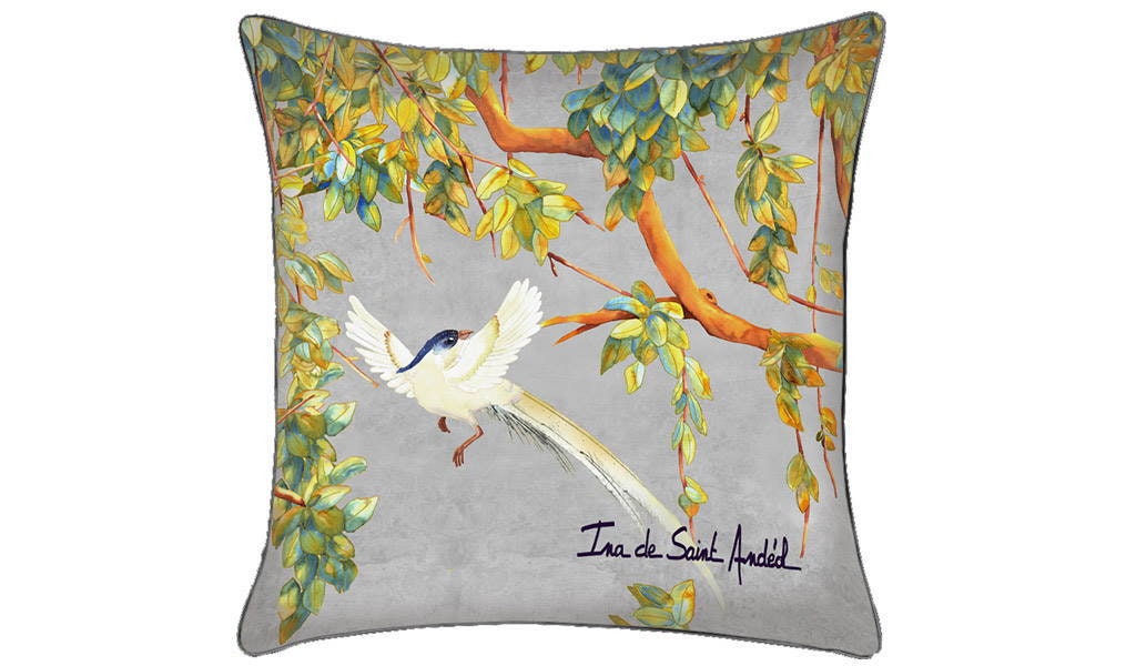 Housse de Coussin 45x45, Imperméable et Tendance Peint à La Main Par L'artiste Ina Saint Andeol. Par