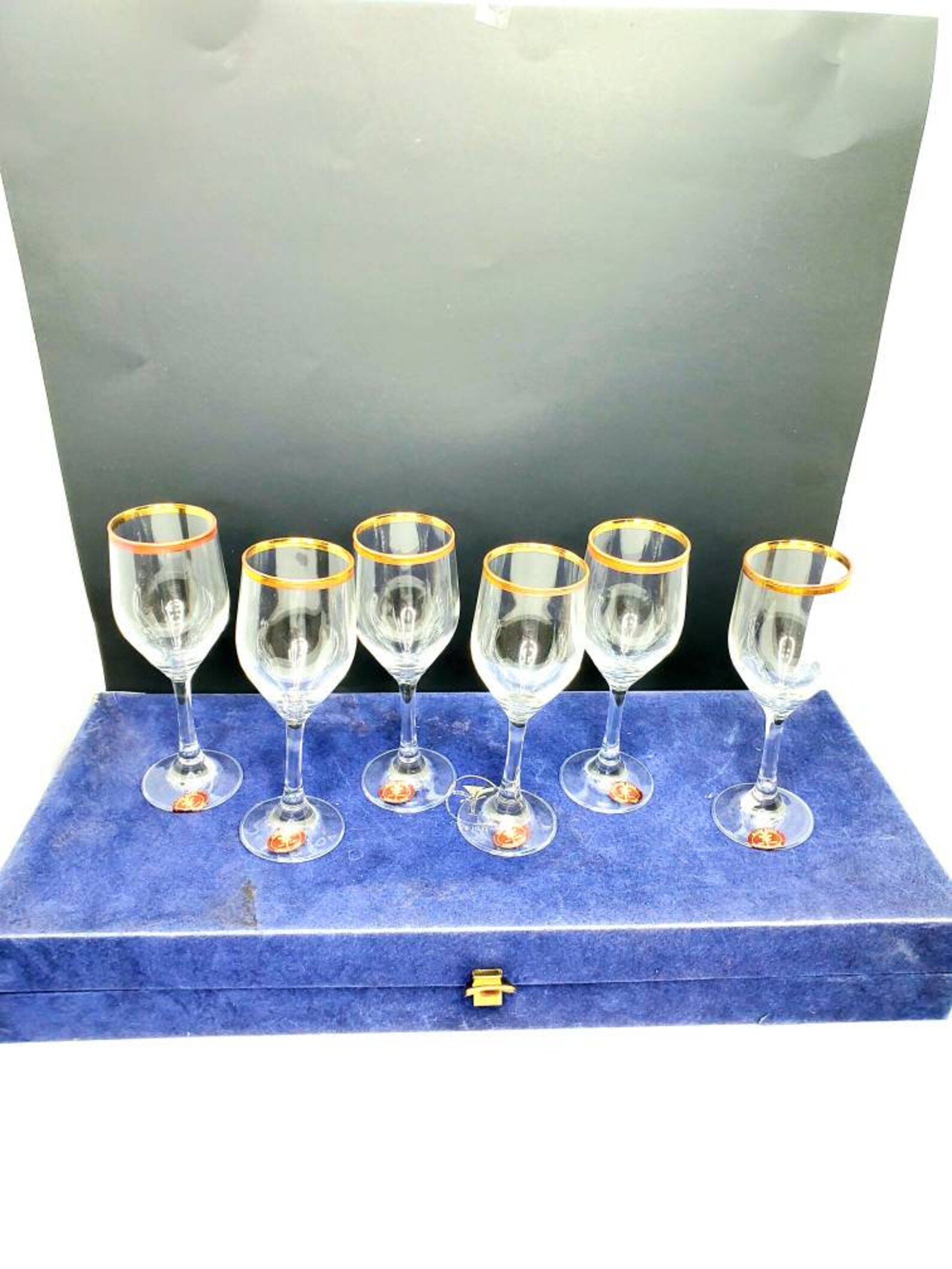 lavorato a mano wine glasses