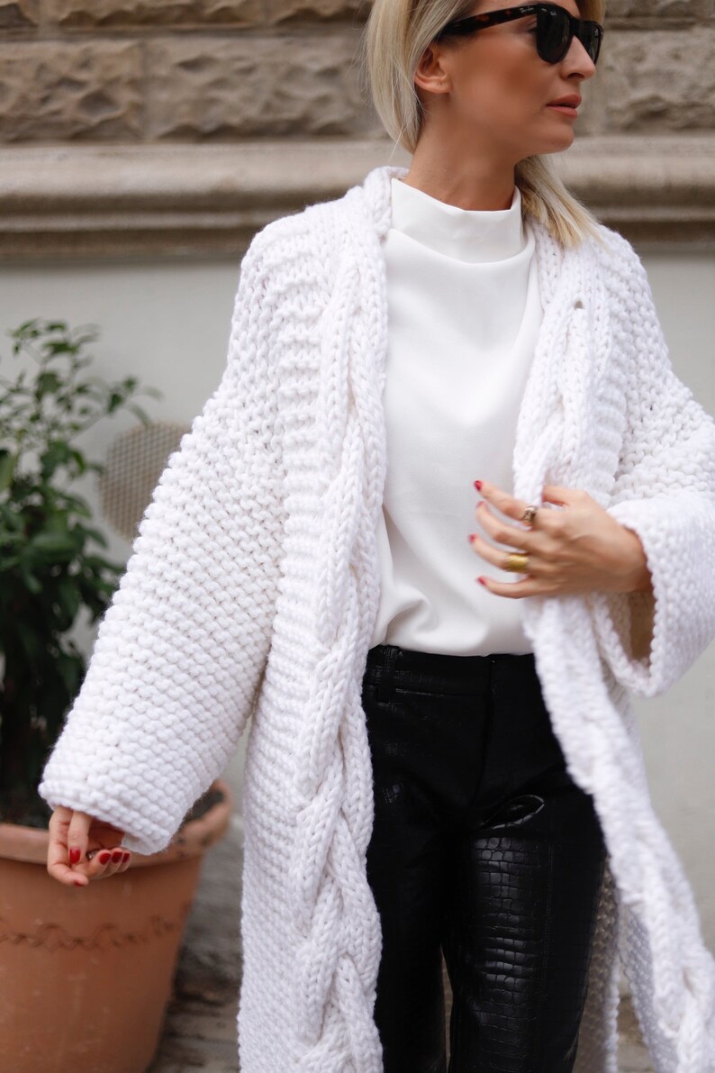 HandKnit Coat Chunky Cardigan Jumper Jacket Sweater Long Wool Jacket White Coat Coat Cable Knit Cardigan Wool Cardy Cardigan