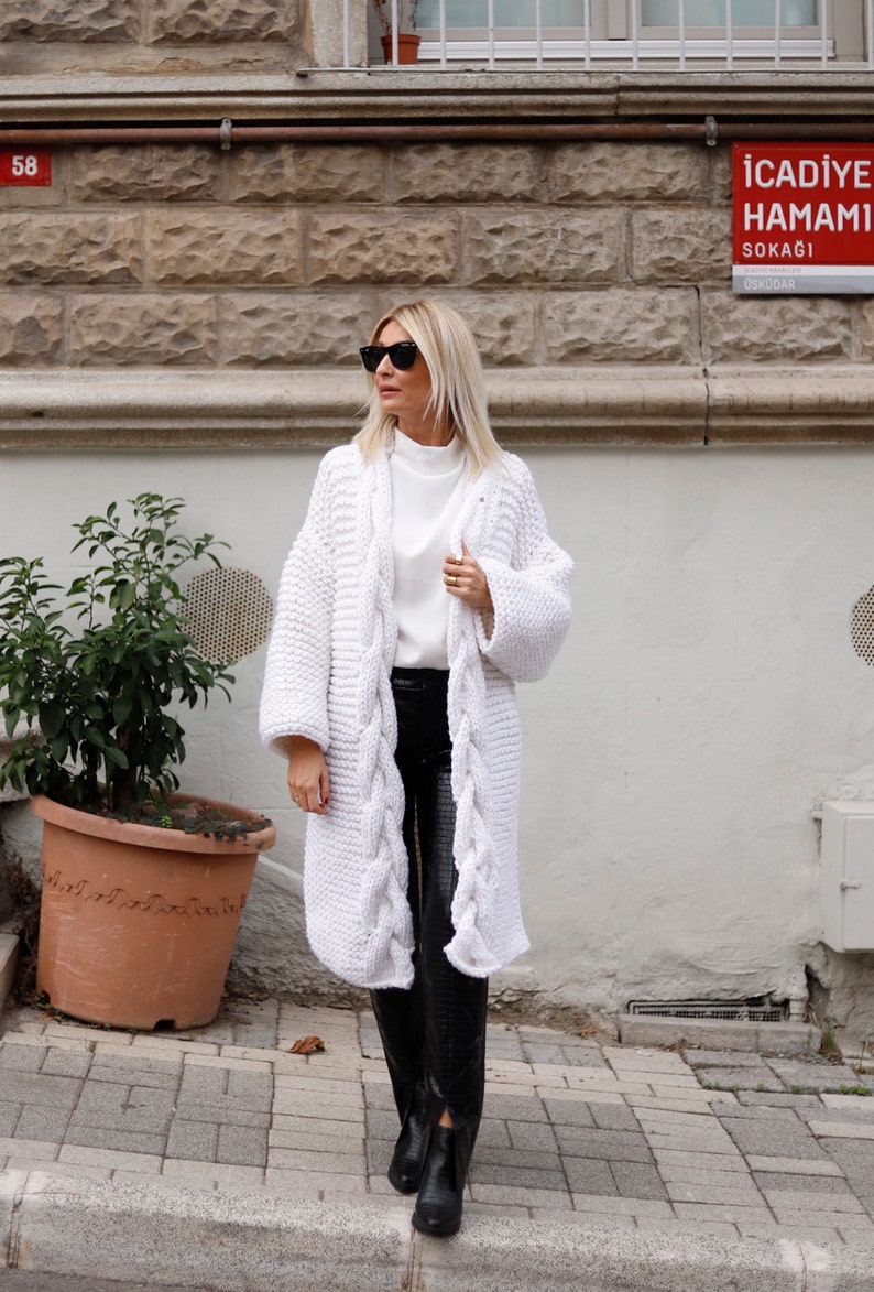HandKnit Coat Chunky Cardigan Jumper Jacket Sweater Long Wool Jacket White Coat Coat Cable Knit Cardigan Wool Cardy Cardigan