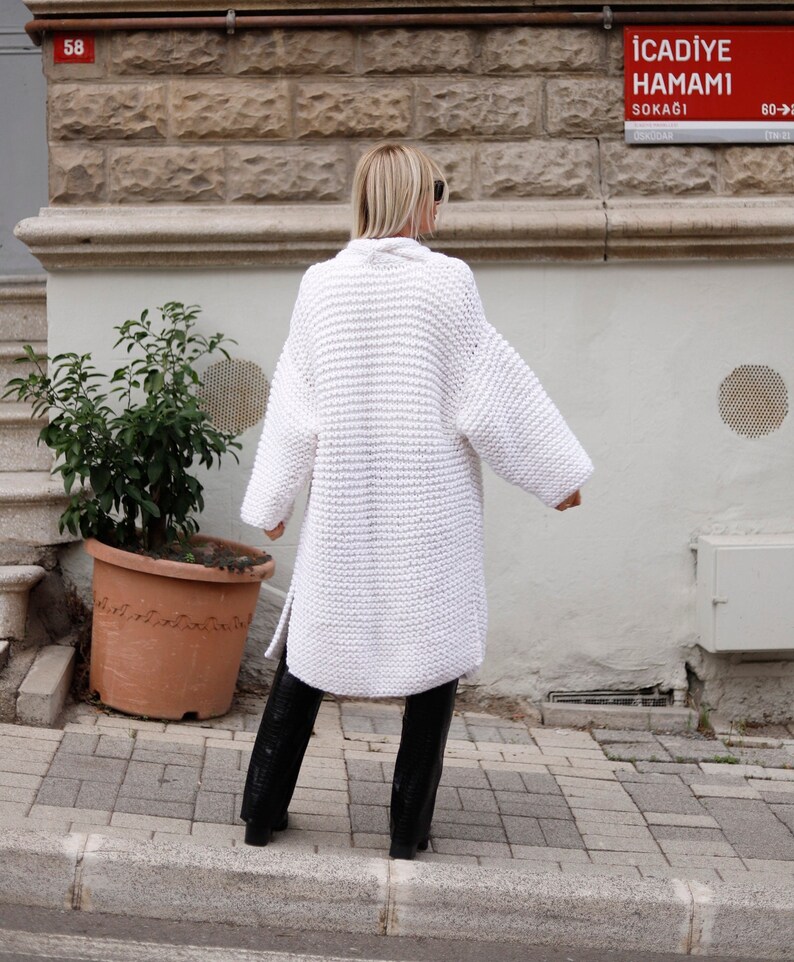 HandKnit Coat Chunky Cardigan Jumper Jacket Sweater Long Wool Jacket White Coat Coat Cable Knit Cardigan Wool Cardy Cardigan