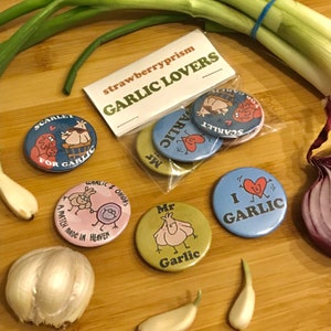 4 pack Garlic Lovers Button pins ( 37 mm )